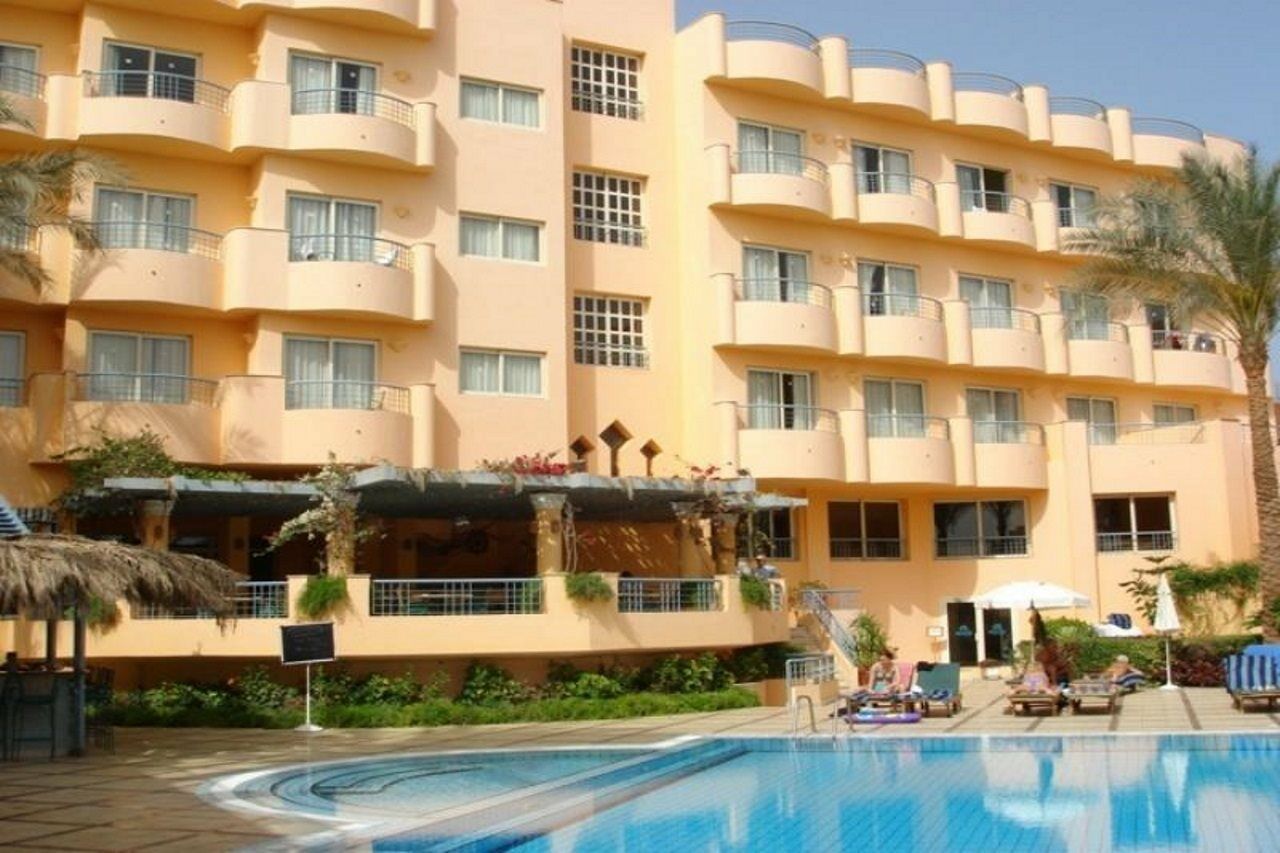 Sea Garden Отель 3*